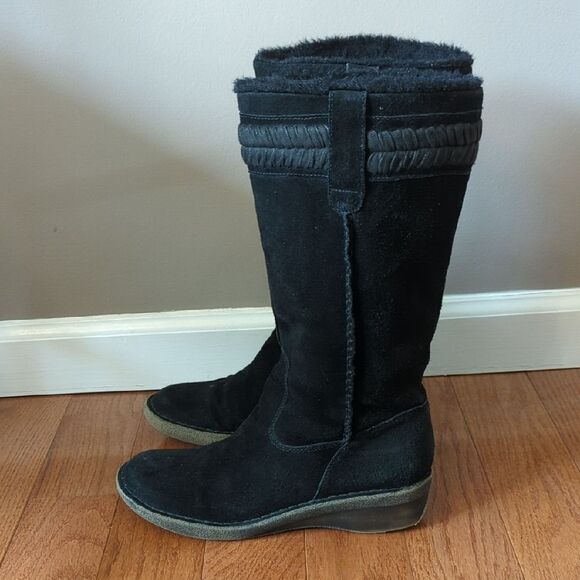 Nine West Shoes - Nine West Vintange American Collection Black Suede Boots Faux Fur Trim